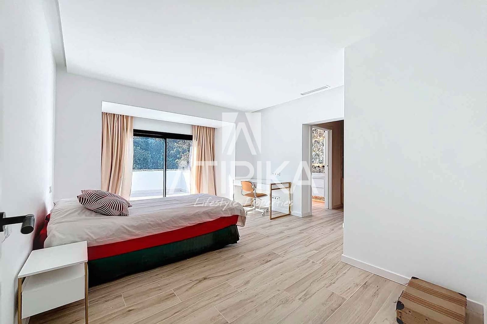 7 makuuhuone Huvila myytävänä paikassa Sant Andreu de Llavaneres mukana uima-altaan - 2 475 000 € (Ref: 8324059)