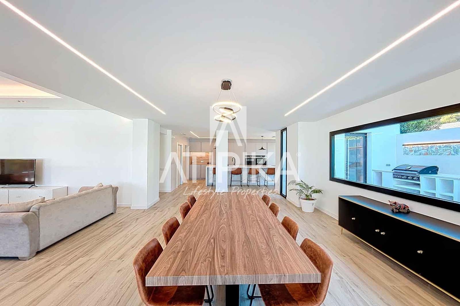 7 makuuhuone Huvila myytävänä paikassa Sant Andreu de Llavaneres mukana uima-altaan - 2 475 000 € (Ref: 8324059)