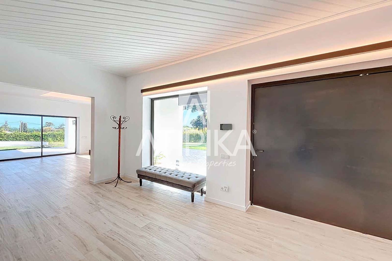 7 makuuhuone Huvila myytävänä paikassa Sant Andreu de Llavaneres mukana uima-altaan - 2 475 000 € (Ref: 8324059)