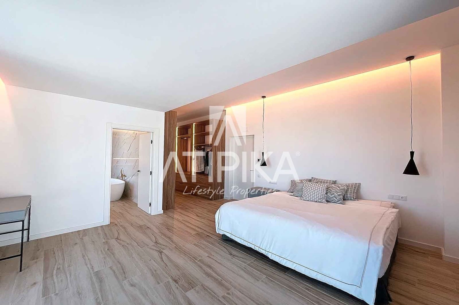 7 makuuhuone Huvila myytävänä paikassa Sant Andreu de Llavaneres mukana uima-altaan - 2 475 000 € (Ref: 8324059)