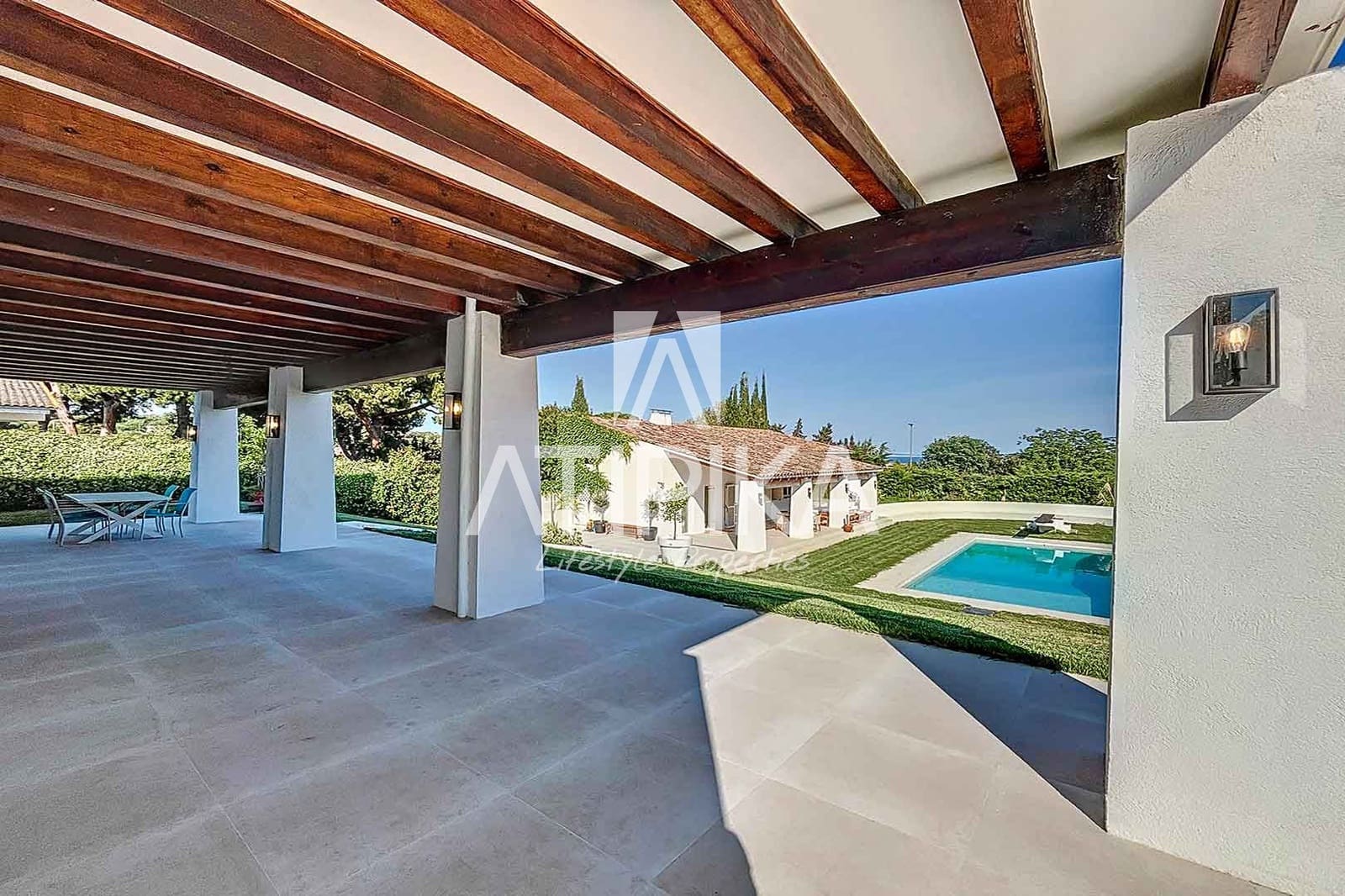 7 makuuhuone Huvila myytävänä paikassa Sant Andreu de Llavaneres mukana uima-altaan - 2 475 000 € (Ref: 8324059)