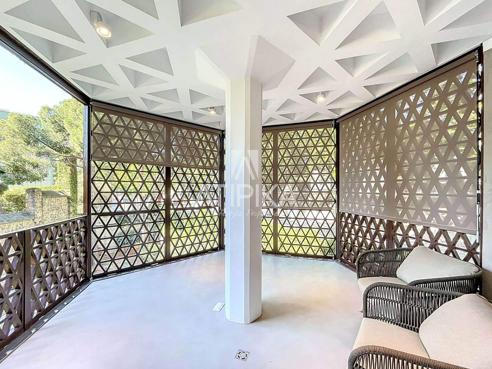 4 sypialnia Apartament na sprzedaż w Miasto Barcelona z basenem - 2 755 000 € (Ref: 8327125)