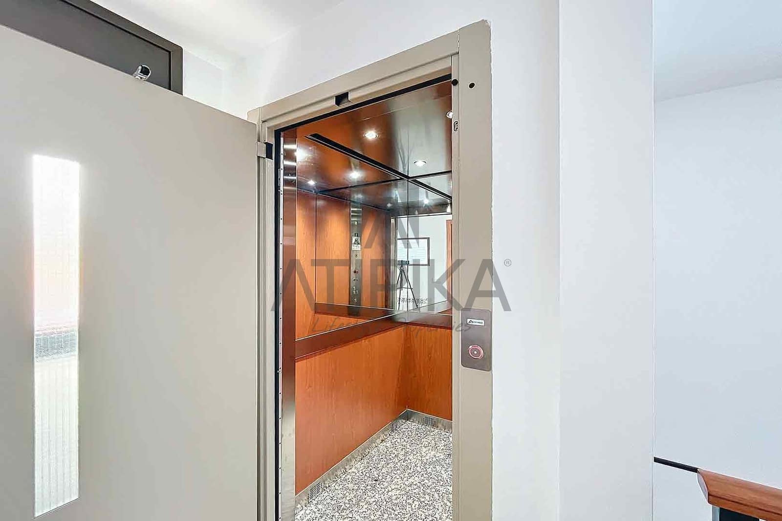 5 soveværelse Villa til salg i Cabrera de Mar med swimmingpool - € 1.460.000 (Ref: 8382320)