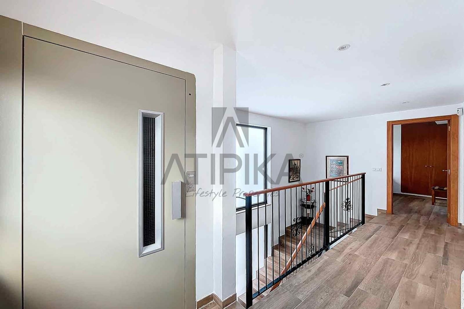 5 soveværelse Villa til salg i Cabrera de Mar med swimmingpool - € 1.460.000 (Ref: 8382320)