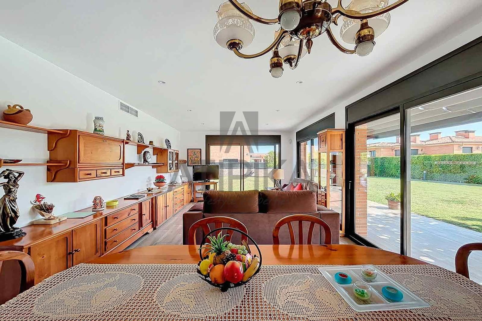 5 soveværelse Villa til salg i Cabrera de Mar med swimmingpool - € 1.460.000 (Ref: 8382320)