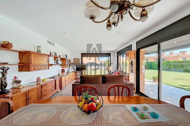 5 soveværelse Villa til salg i Cabrera de Mar med swimmingpool - € 1.460.000 (Ref: 8382320)