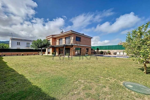 5 soveværelse Villa til salg i Cabrera de Mar med swimmingpool - € 1.460.000 (Ref: 8382320)