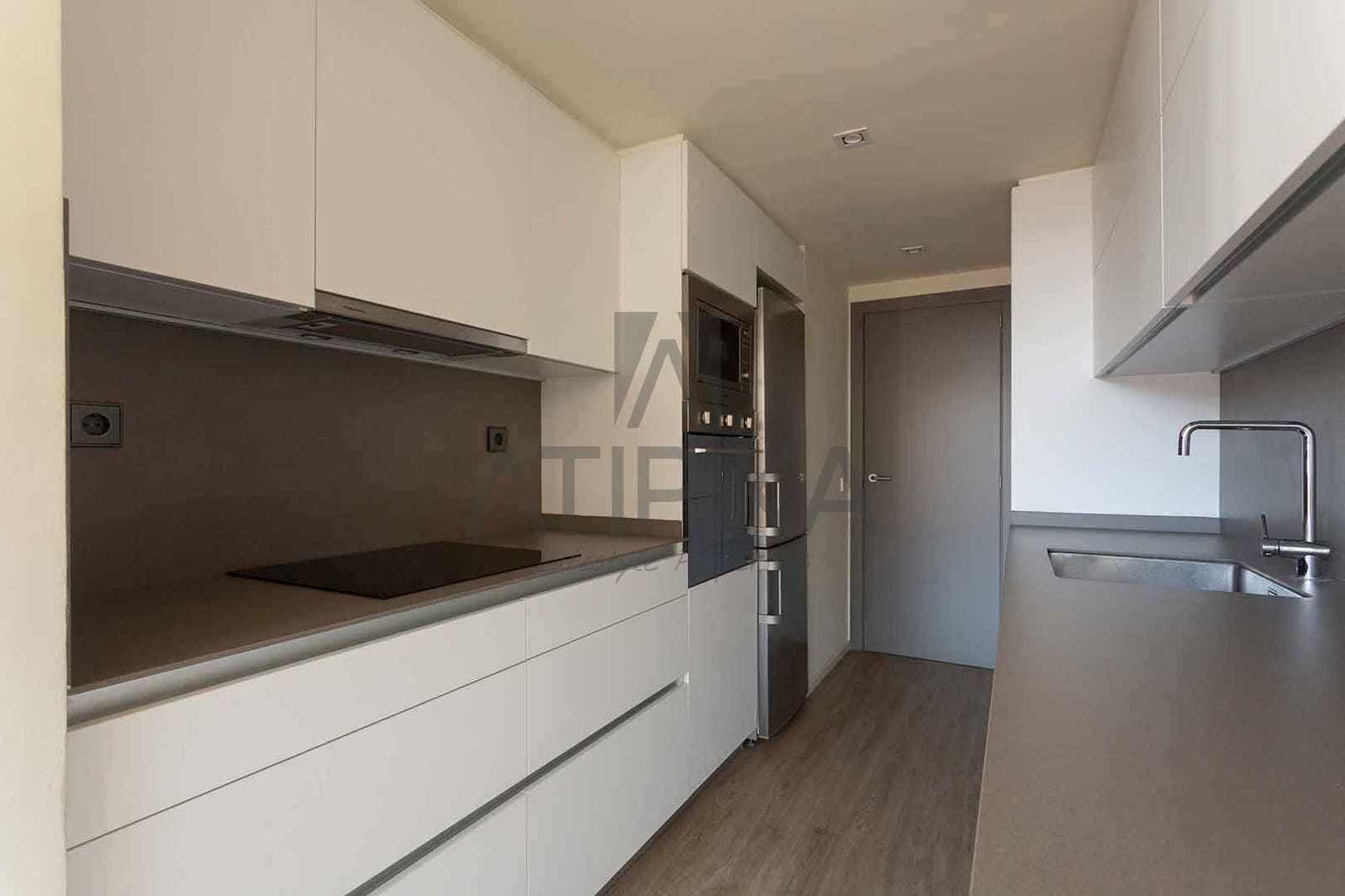 2 quarto Apartamento para venda em Barcelona cidade com piscina - 1 300 000 € (Ref: 8390338)