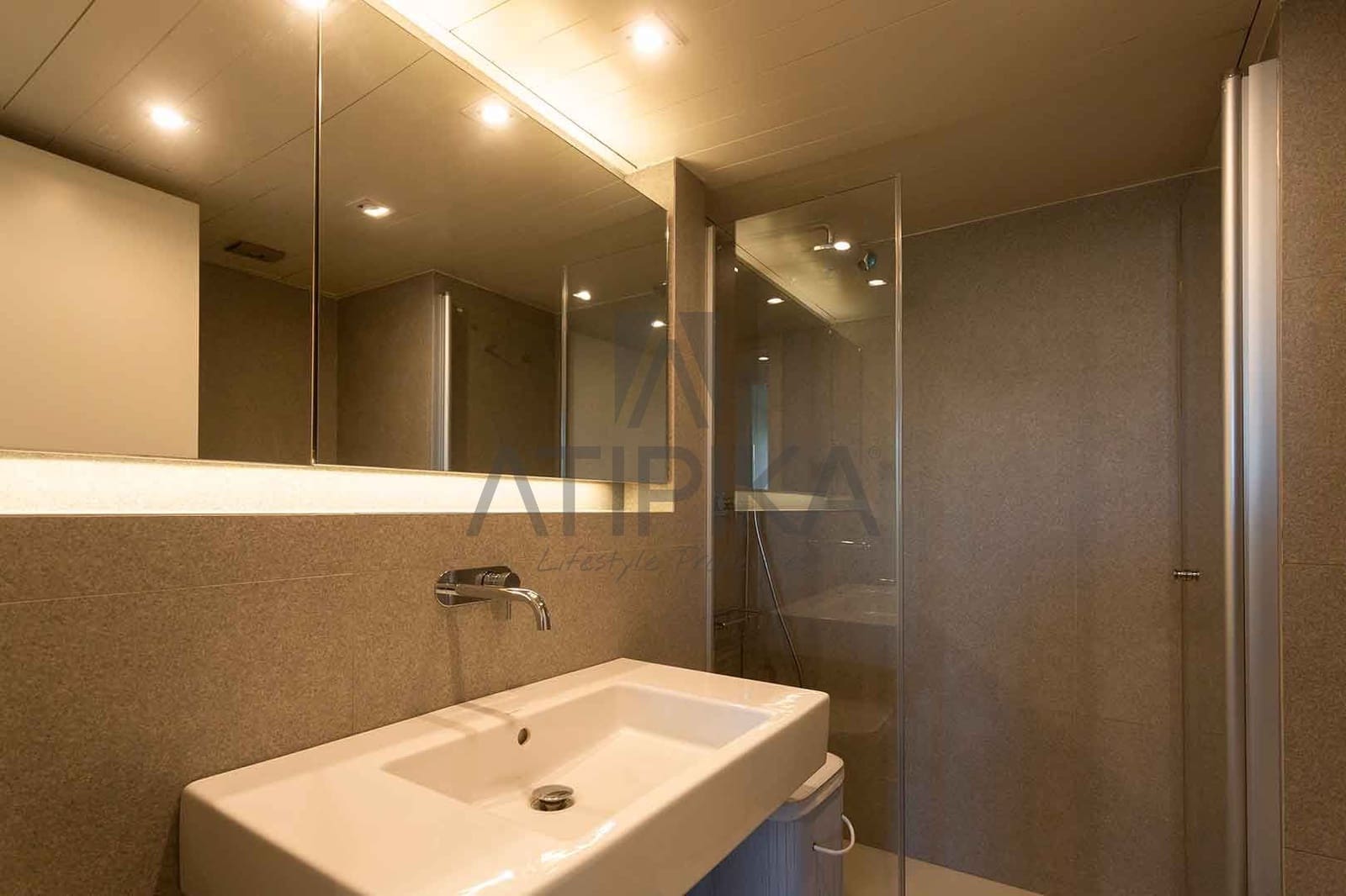 2 quarto Apartamento para venda em Barcelona cidade com piscina - 1 300 000 € (Ref: 8390338)