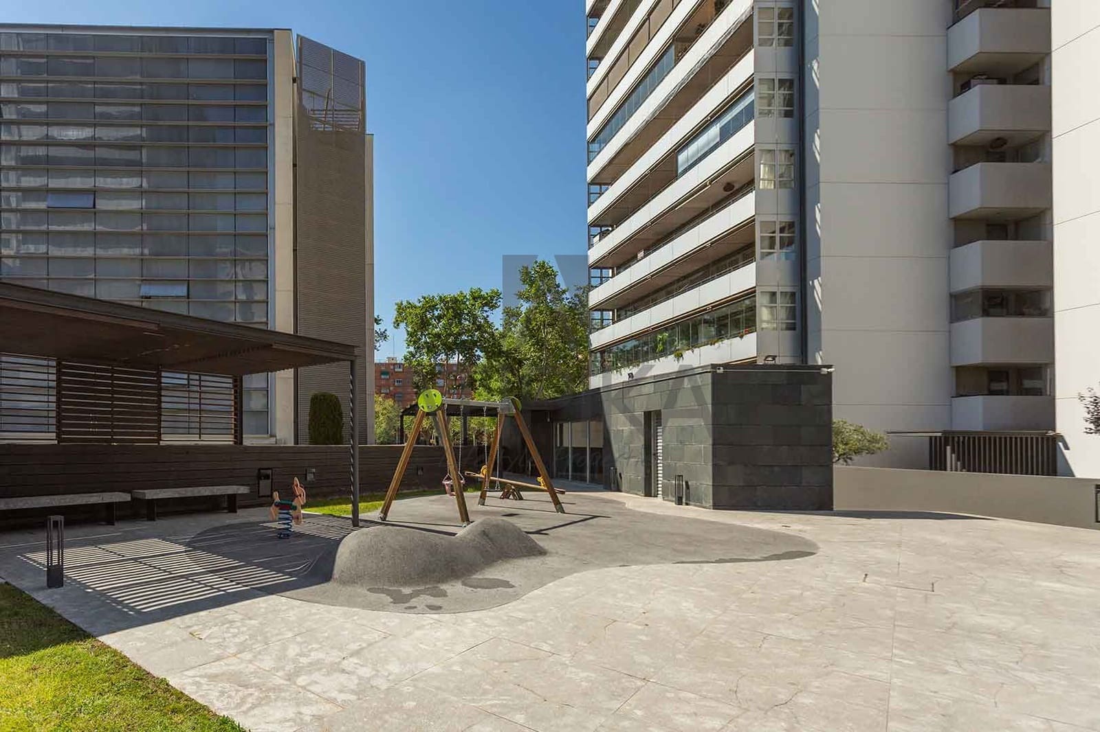 2 quarto Apartamento para venda em Barcelona cidade com piscina - 1 300 000 € (Ref: 8390338)