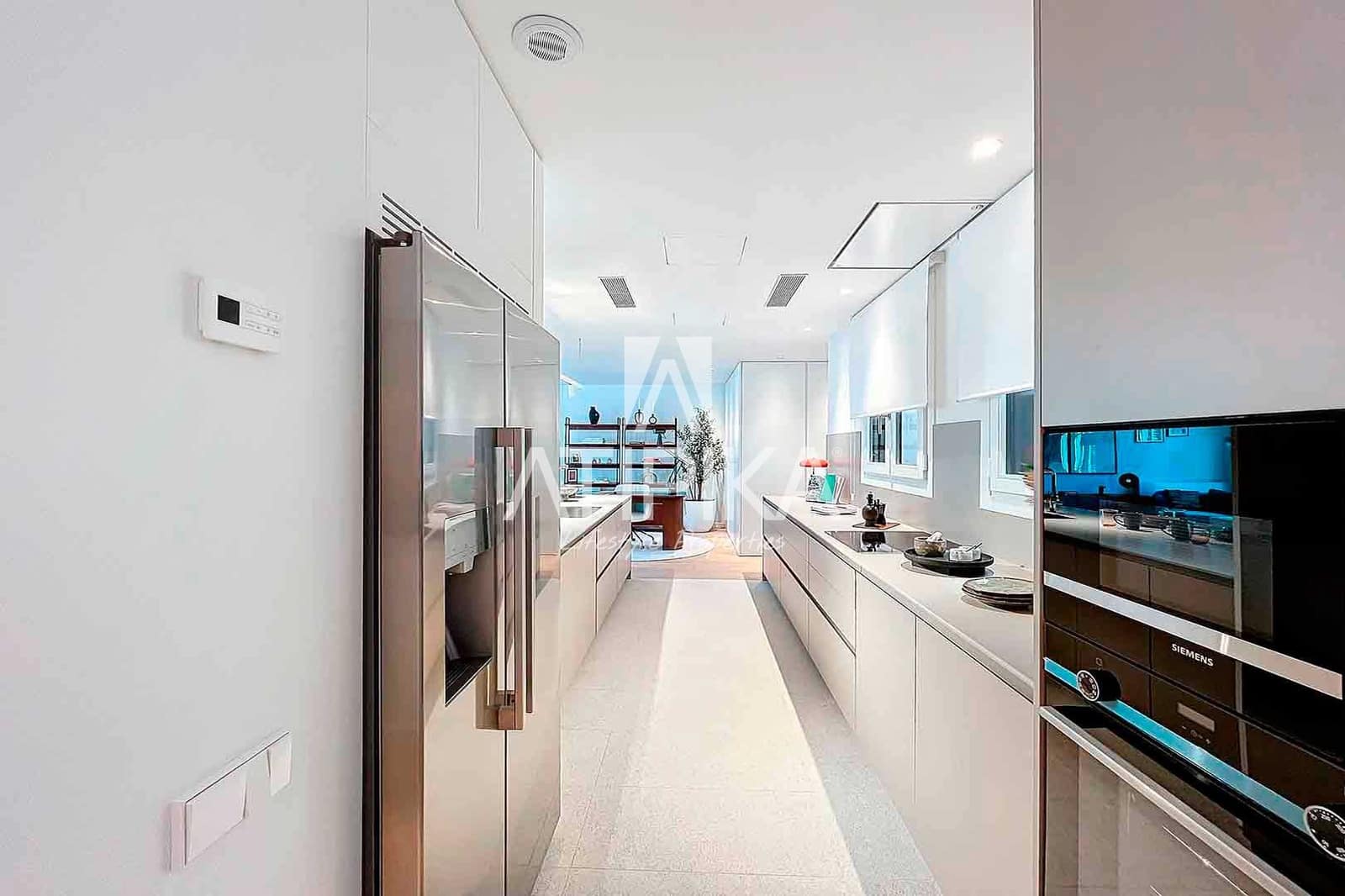 2 bedroom Apartment for sale in Barcelona city - € 1,800,000 (Ref: 8402772)