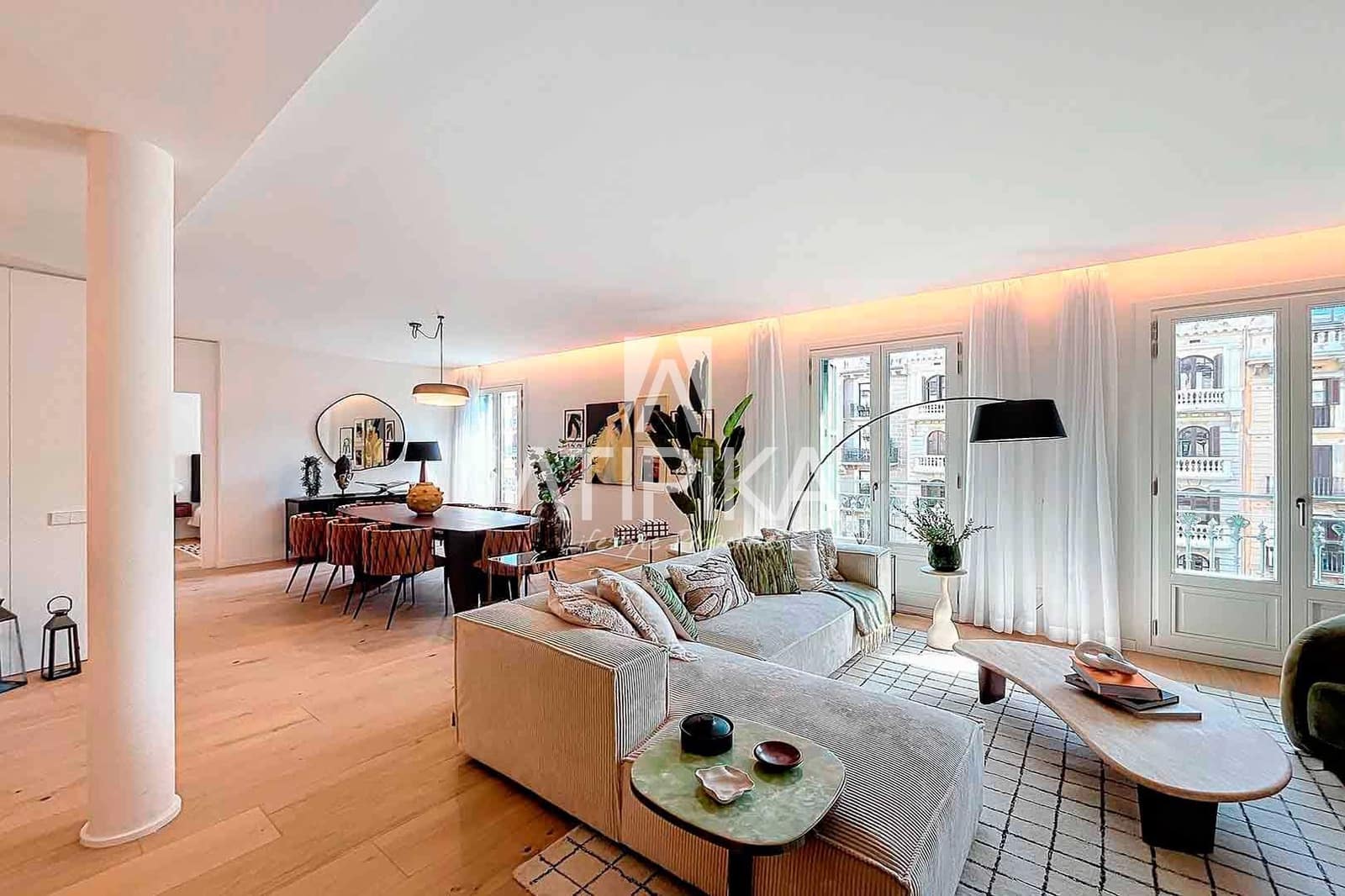 2 bedroom Apartment for sale in Barcelona city - € 1,800,000 (Ref: 8402772)