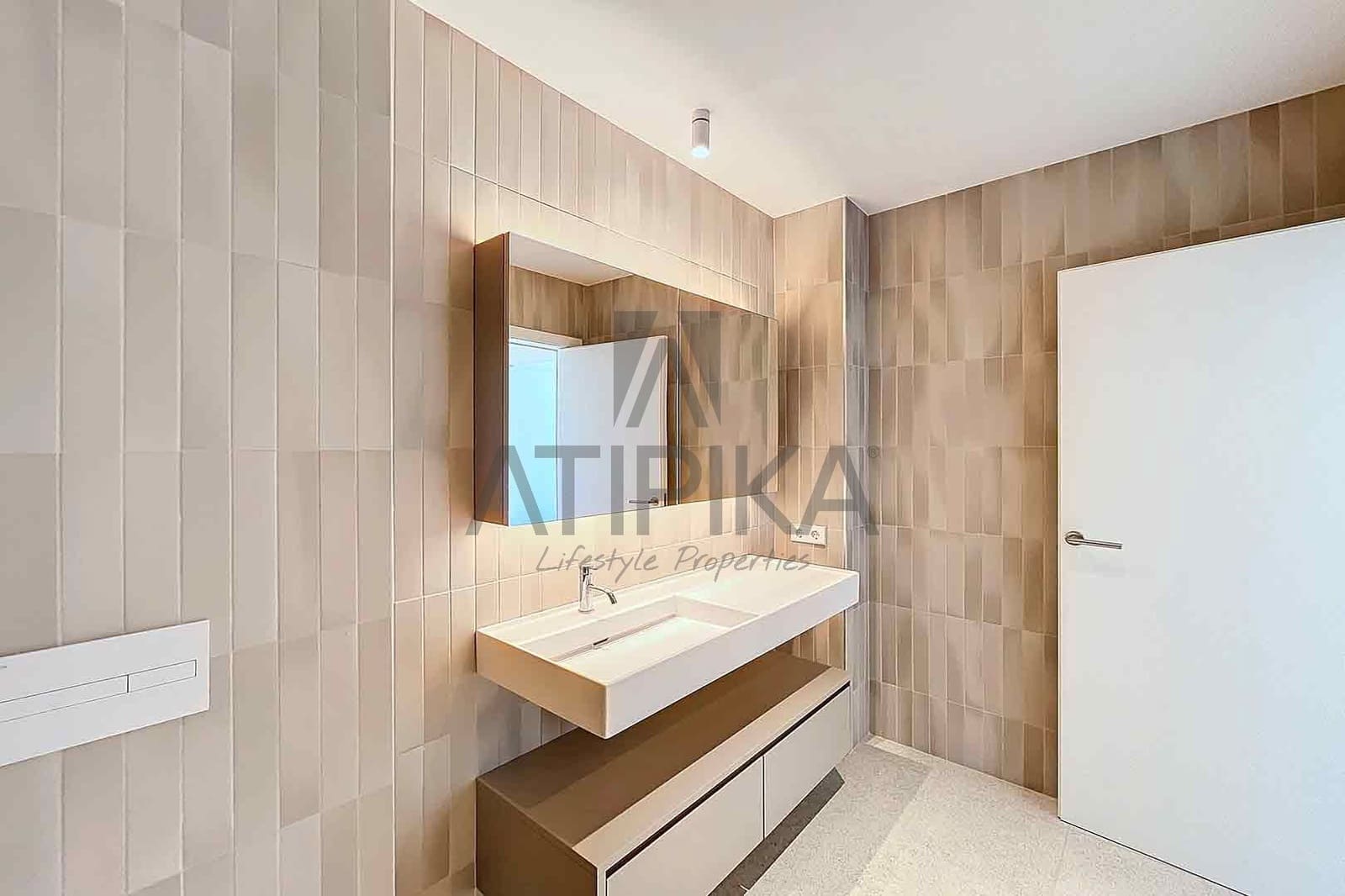 2 sovrum Takvåning till salu i Barcelona stad - 2 390 000 € (Ref: 8404495)