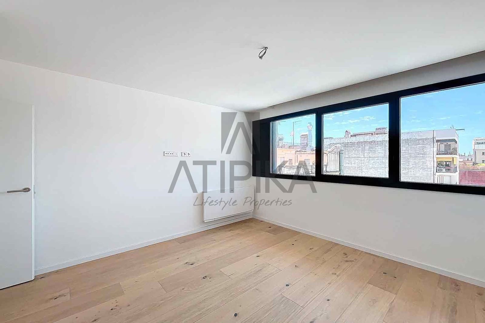 2 sovrum Takvåning till salu i Barcelona stad - 2 390 000 € (Ref: 8404495)