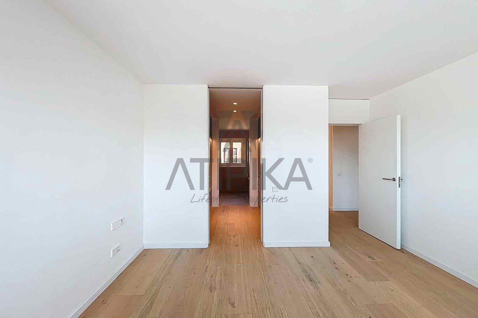 2 sovrum Takvåning till salu i Barcelona stad - 2 390 000 € (Ref: 8404495)