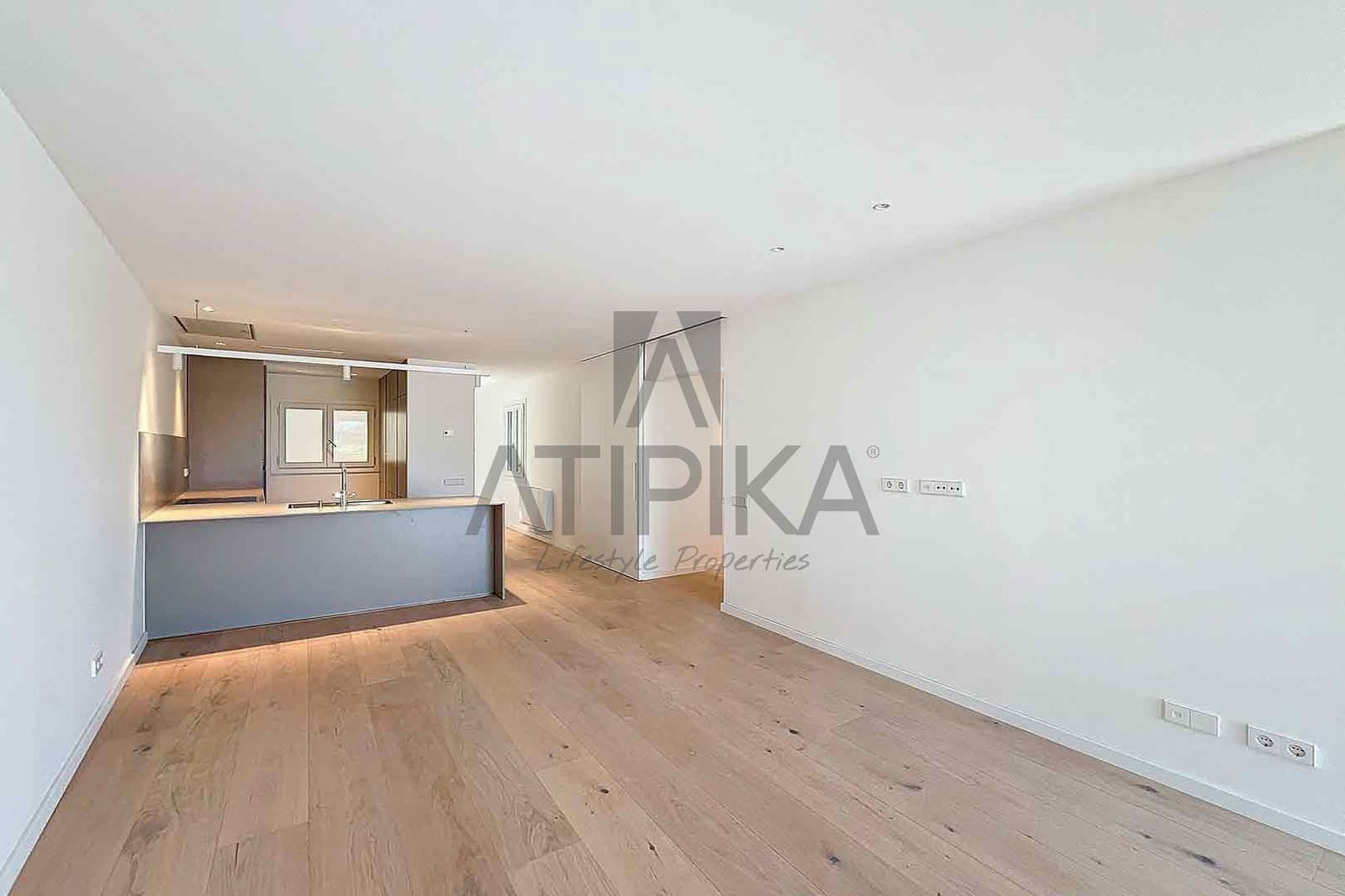 2 sovrum Takvåning till salu i Barcelona stad - 2 390 000 € (Ref: 8404495)