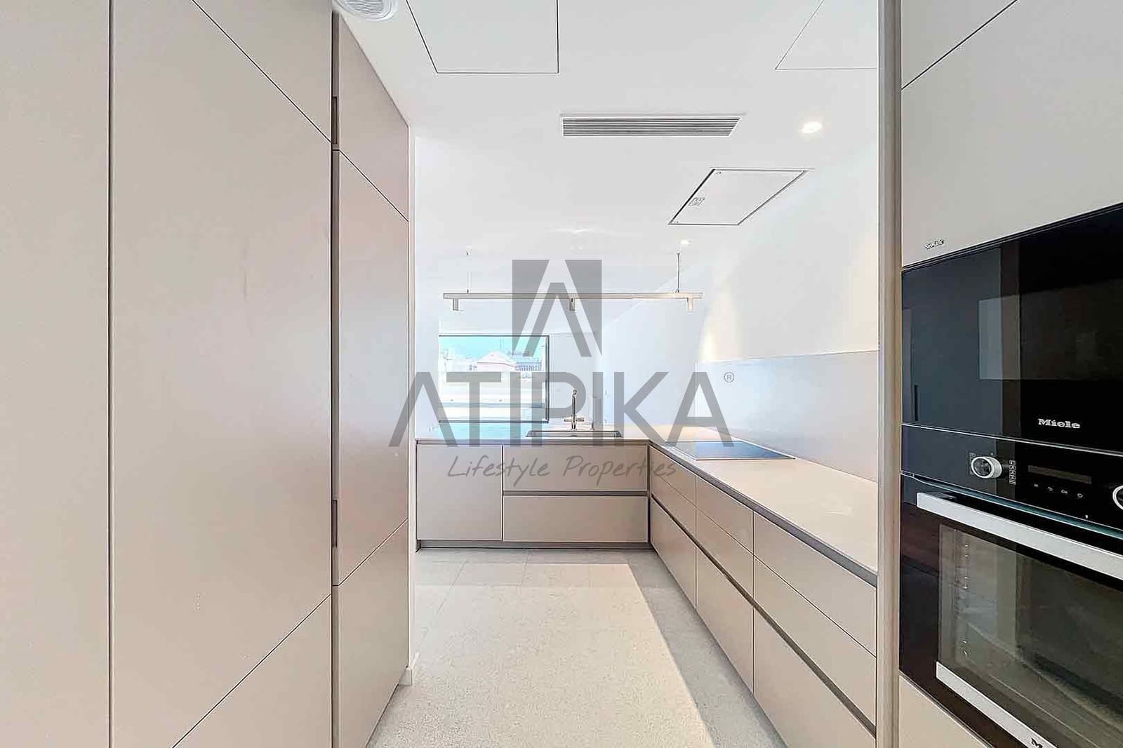 2 sovrum Takvåning till salu i Barcelona stad - 2 390 000 € (Ref: 8404495)