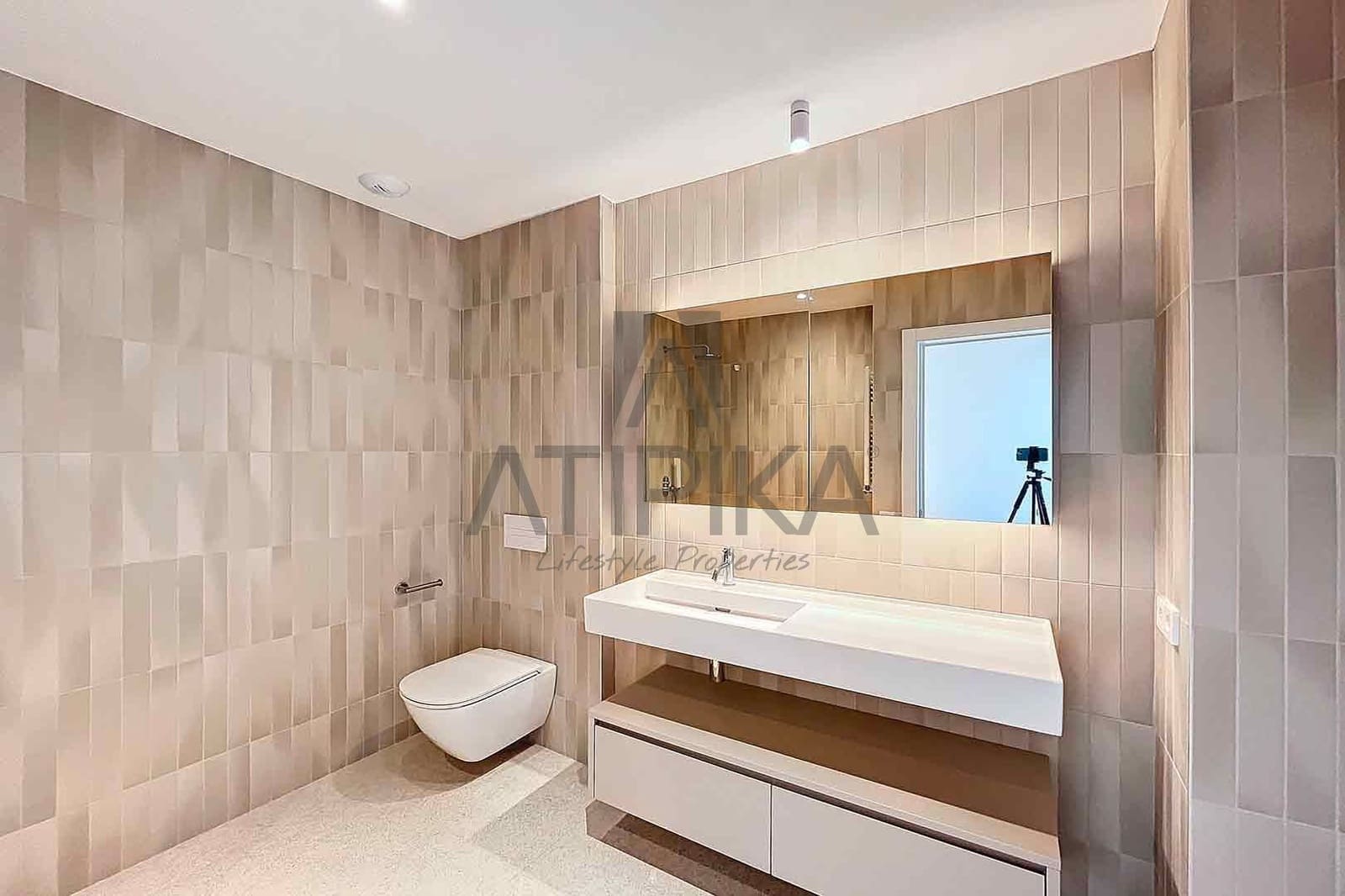 2 sovrum Takvåning till salu i Barcelona stad - 2 390 000 € (Ref: 8404495)