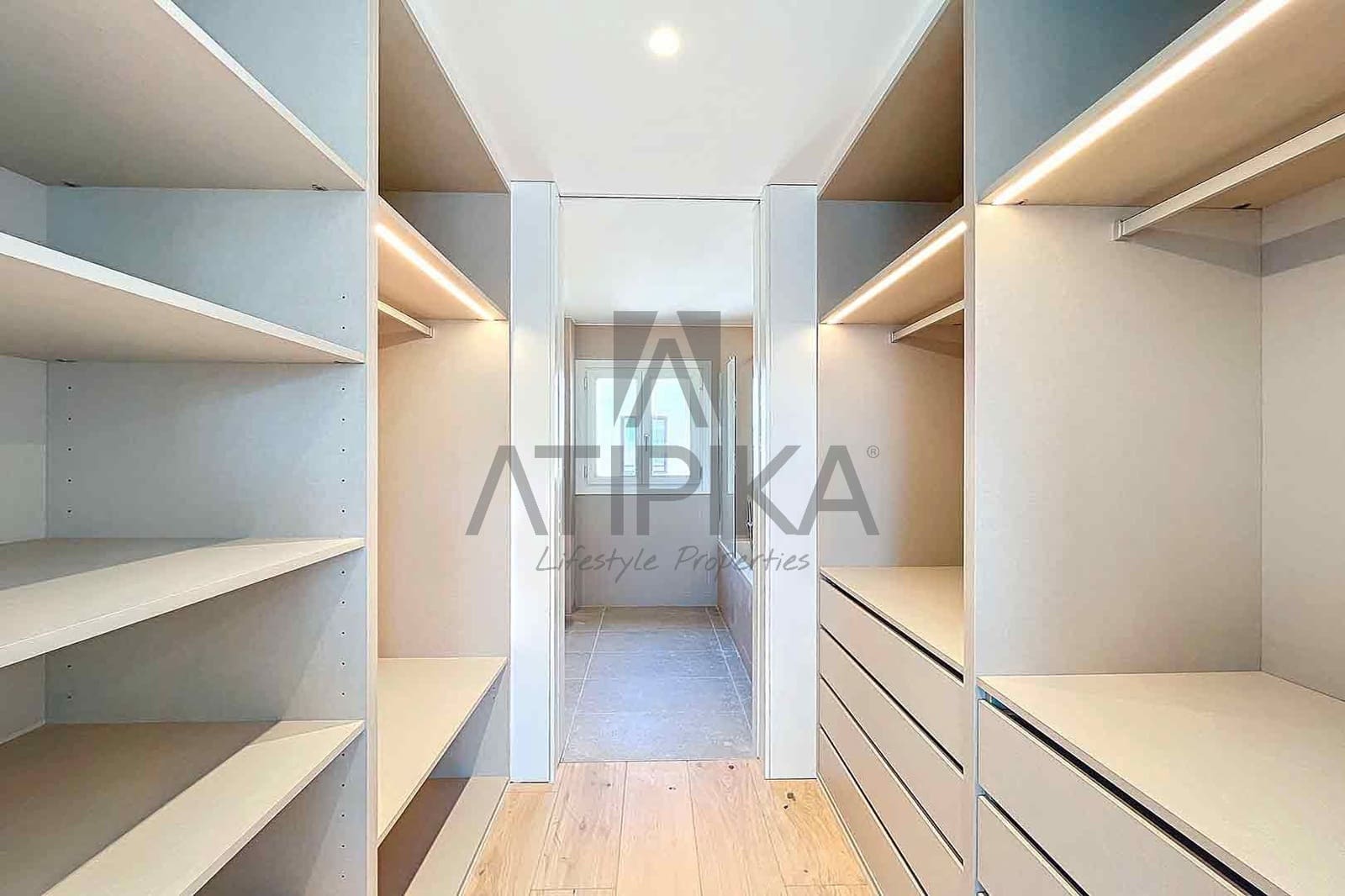 2 sovrum Takvåning till salu i Barcelona stad - 2 390 000 € (Ref: 8404495)