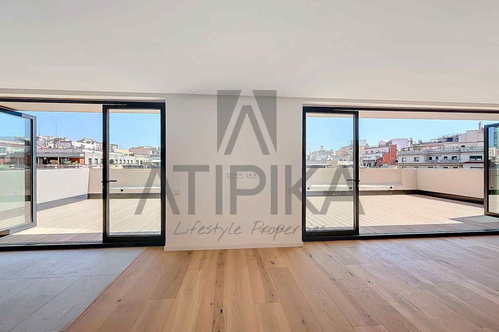 3 soveværelse Penthouse til salg i Barcelona by - € 4.800.000 (Ref: 8404496)