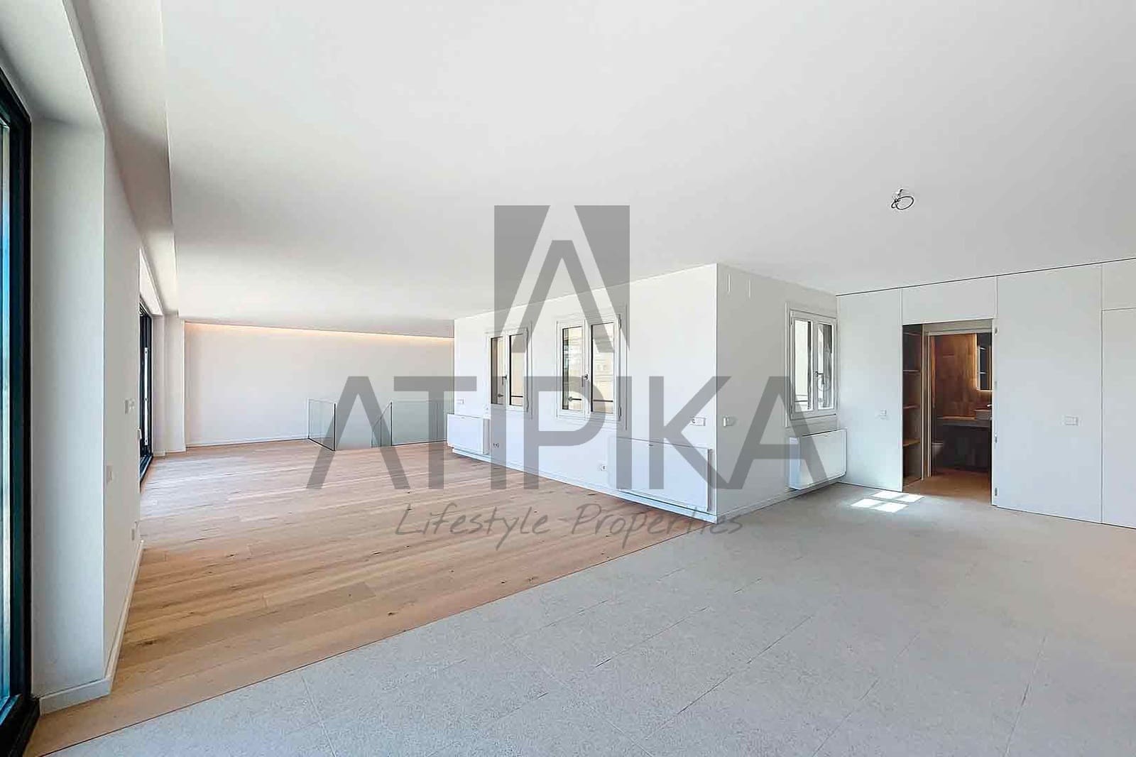 3 soveværelse Penthouse til salg i Barcelona by - € 4.800.000 (Ref: 8404496)