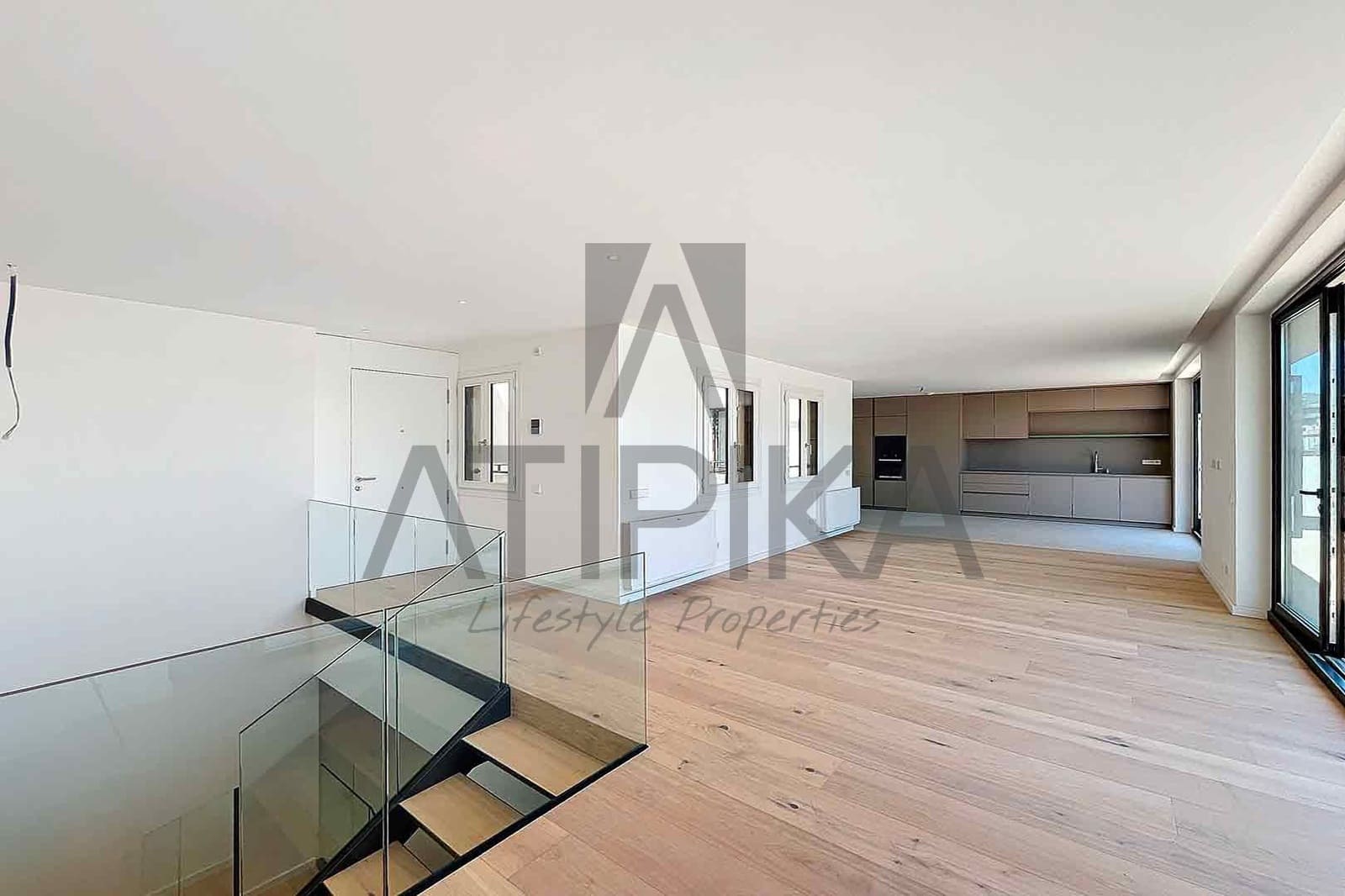 3 soveværelse Penthouse til salg i Barcelona by - € 4.800.000 (Ref: 8404496)
