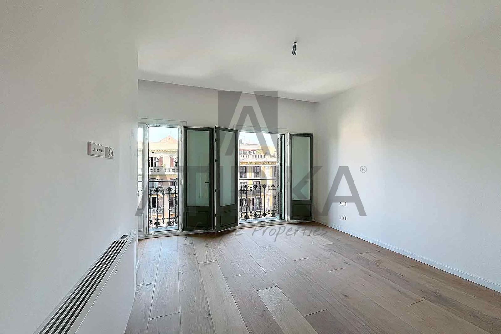 3 soveværelse Penthouse til salg i Barcelona by - € 4.800.000 (Ref: 8404496)