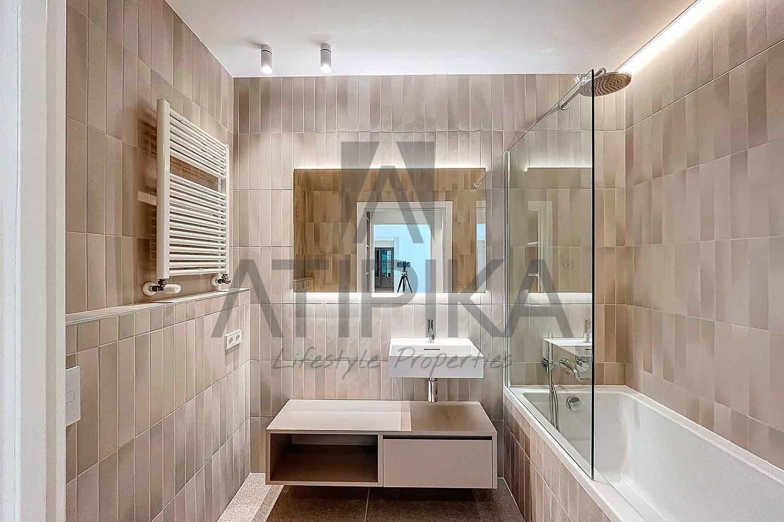 3 soveværelse Penthouse til salg i Barcelona by - € 4.800.000 (Ref: 8404496)