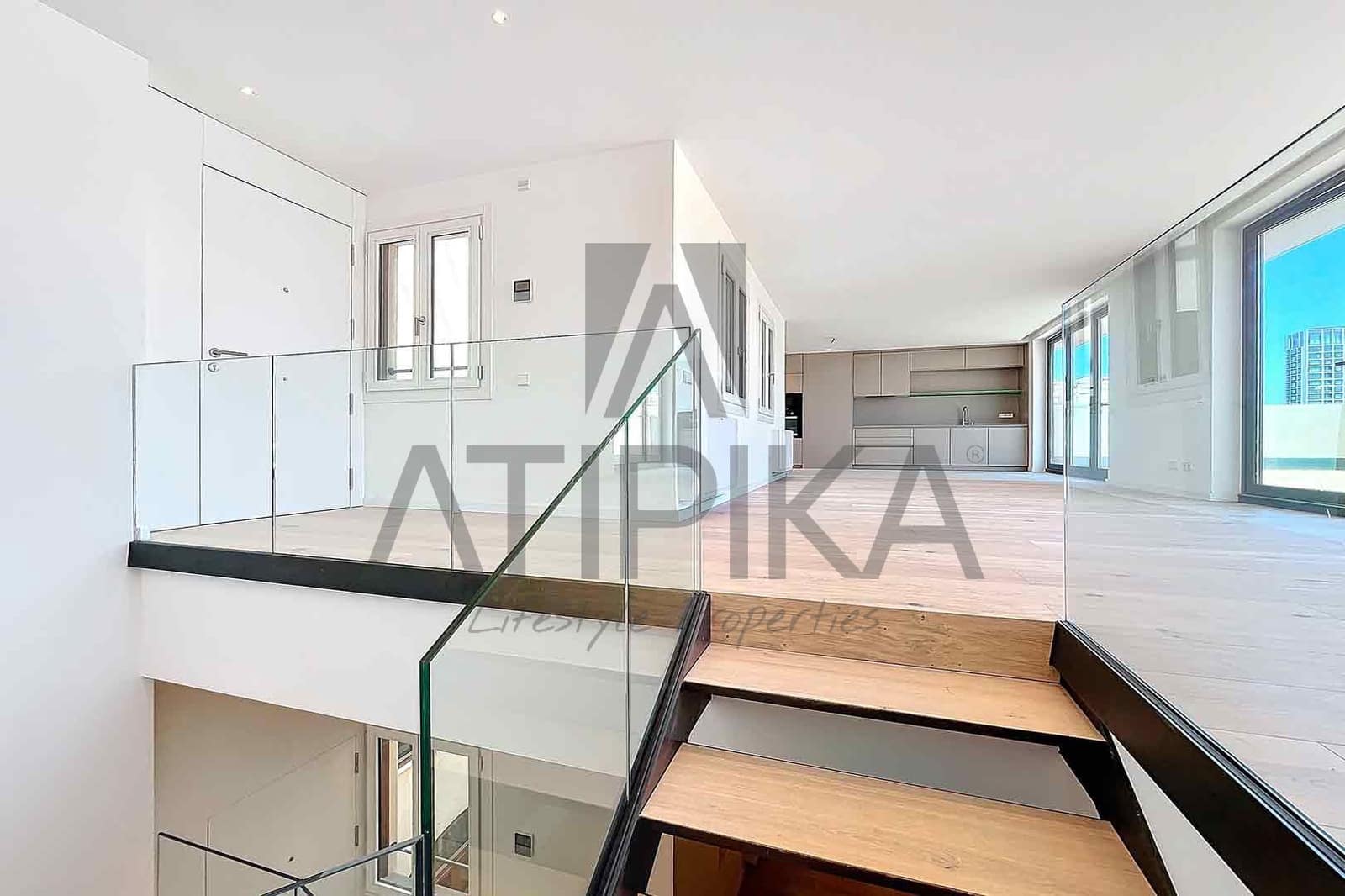 3 soveværelse Penthouse til salg i Barcelona by - € 4.800.000 (Ref: 8404496)