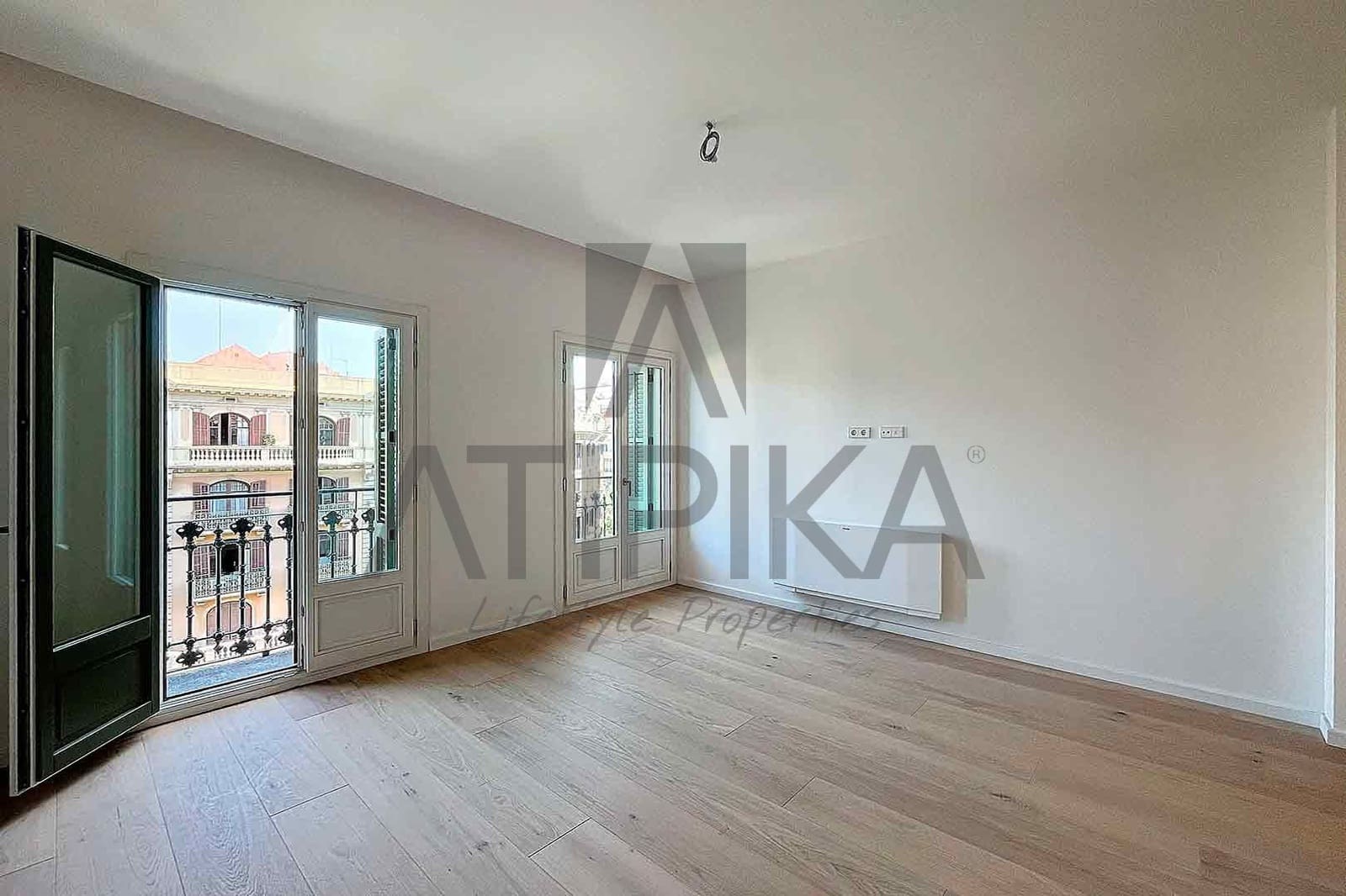 3 soveværelse Penthouse til salg i Barcelona by - € 4.800.000 (Ref: 8404496)