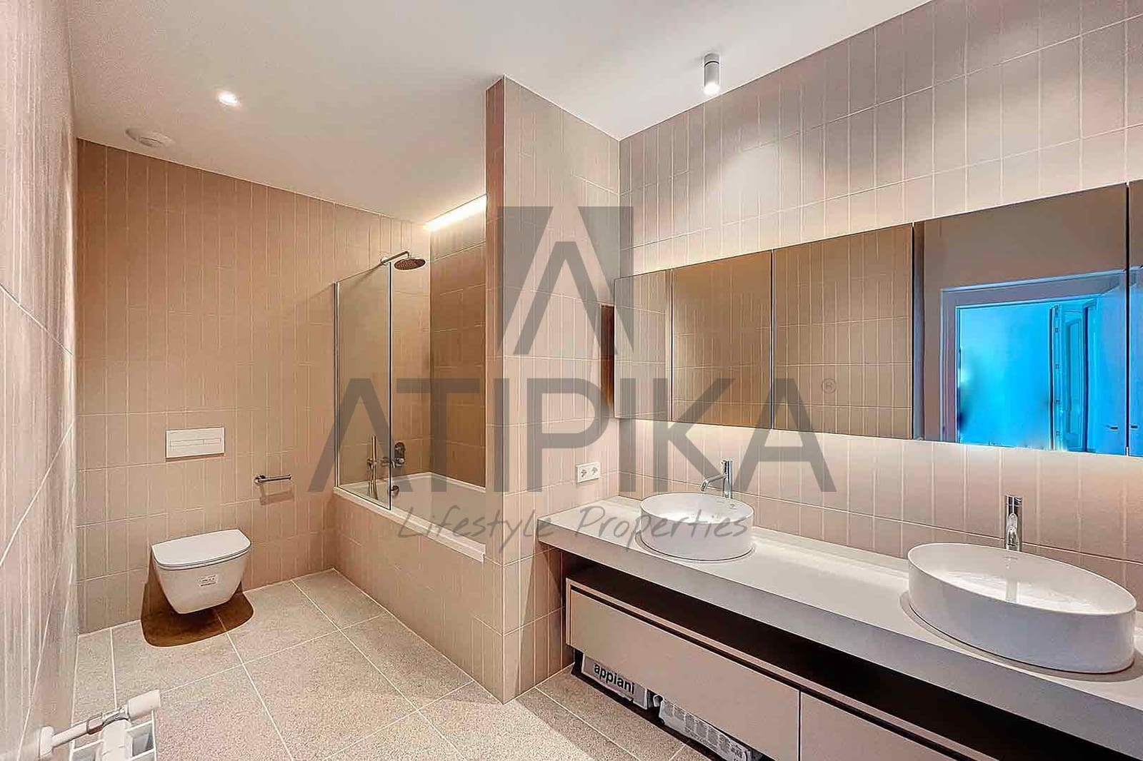 3 soveværelse Penthouse til salg i Barcelona by - € 4.800.000 (Ref: 8404496)