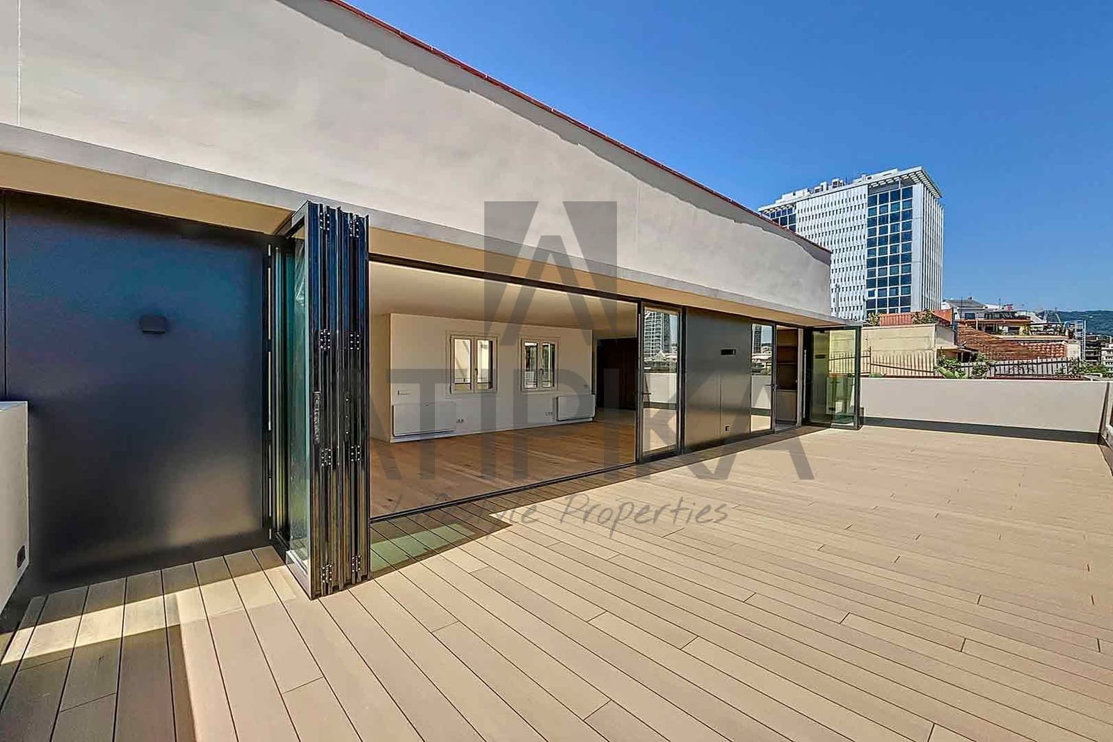 3 soveværelse Penthouse til salg i Barcelona by - € 4.800.000 (Ref: 8404496)