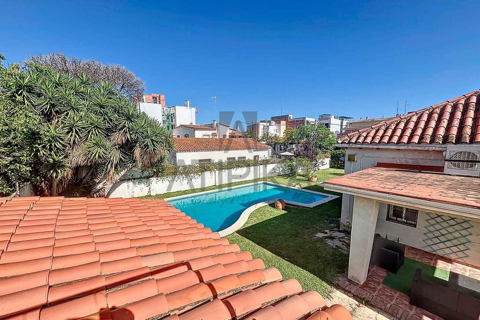 2 soverom Villa til salgs i Castelldefels med svømmebasseng - € 1 297 000 (Ref: 8414916)