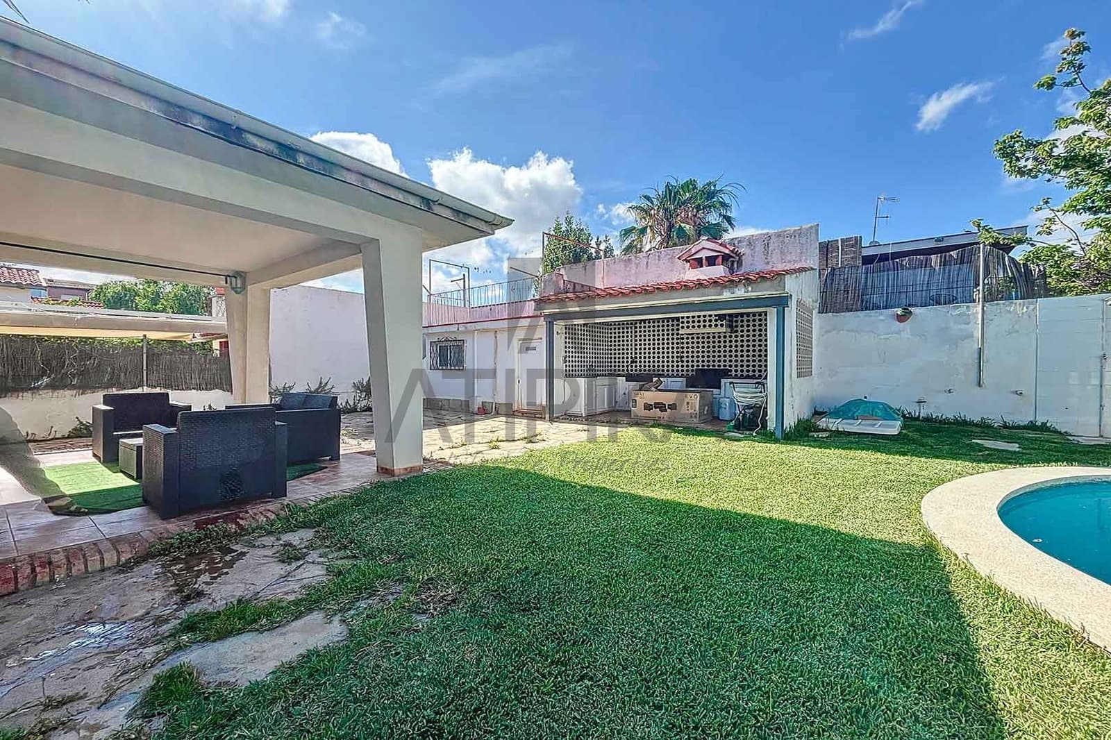 2 soverom Villa til salgs i Castelldefels med svømmebasseng - € 1 297 000 (Ref: 8414916)