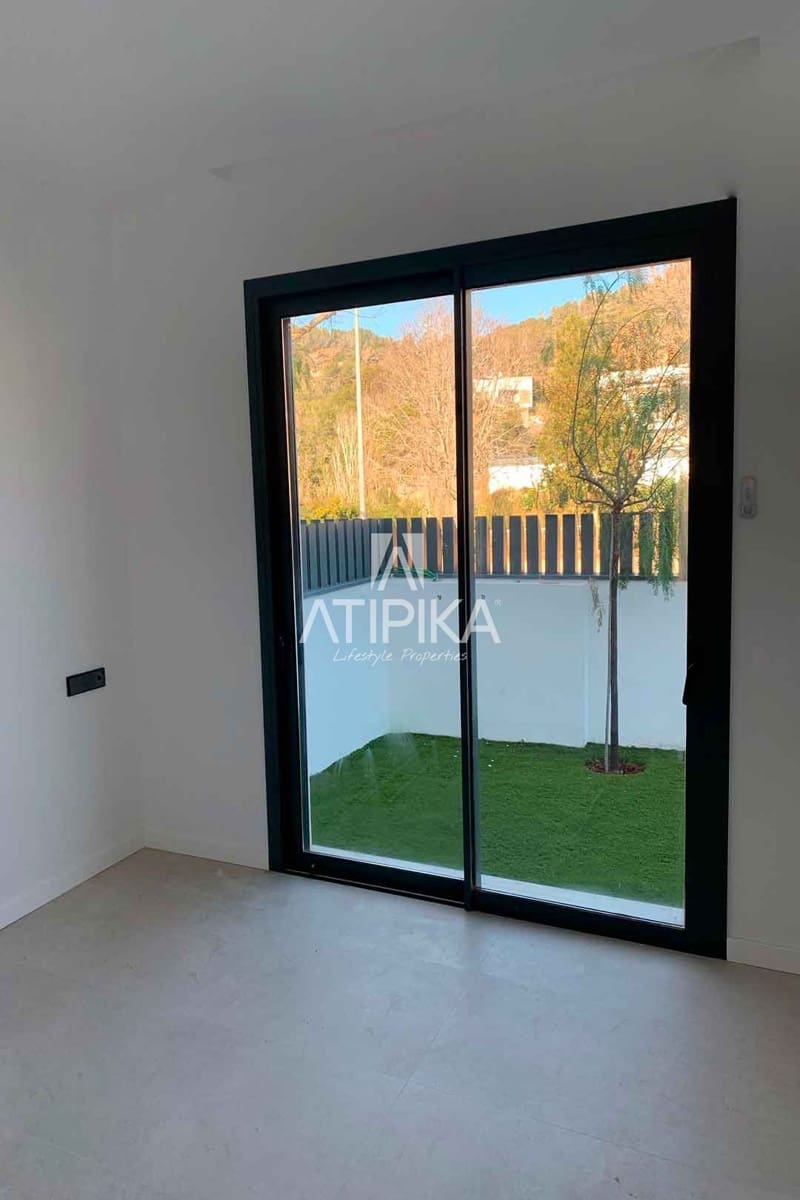 5 soverom Villa til salgs i Sant Pere de Ribes med svømmebasseng - € 775 000 (Ref: 8414919)