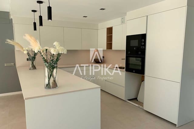 5 makuuhuone Huvila myytävänä paikassa Sant Pere de Ribes mukana uima-altaan - 775 000 € (Ref: 8414919)