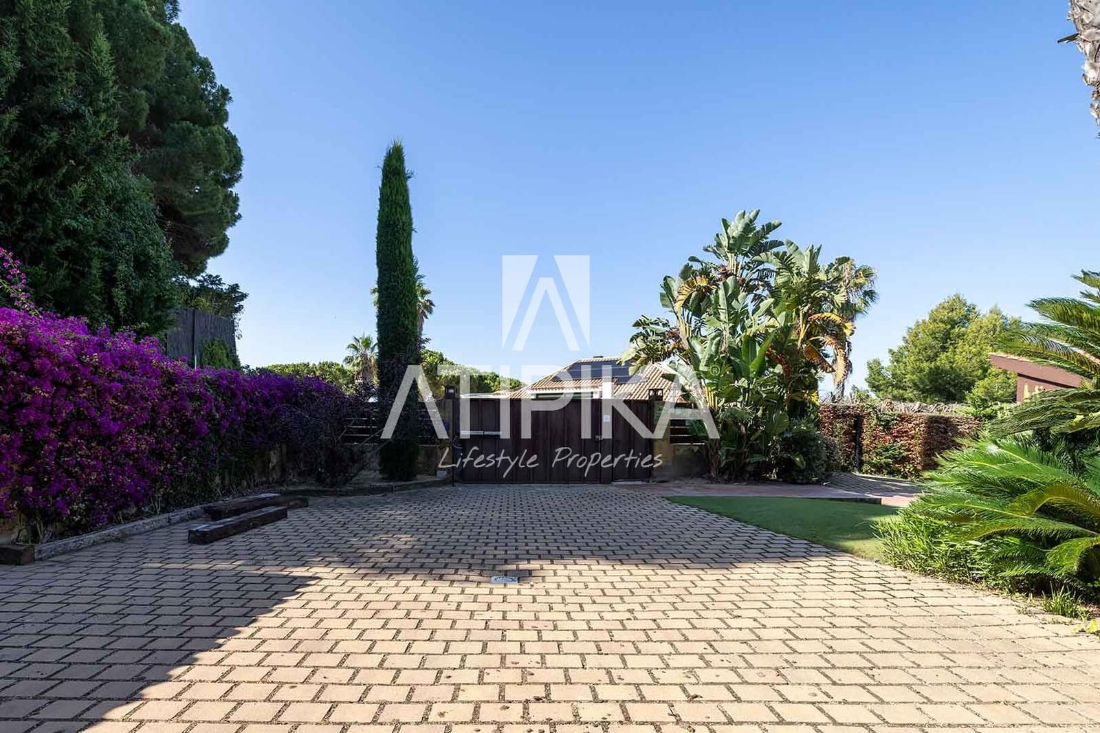 5 sovrum Villa till salu i Sant Andreu de Llavaneres med pool - 2 300 000 € (Ref: 8436647)