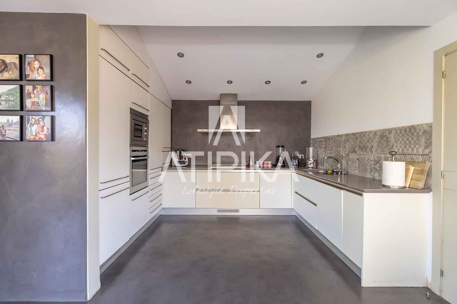 5 sovrum Villa till salu i Sant Andreu de Llavaneres med pool - 2 300 000 € (Ref: 8436647)
