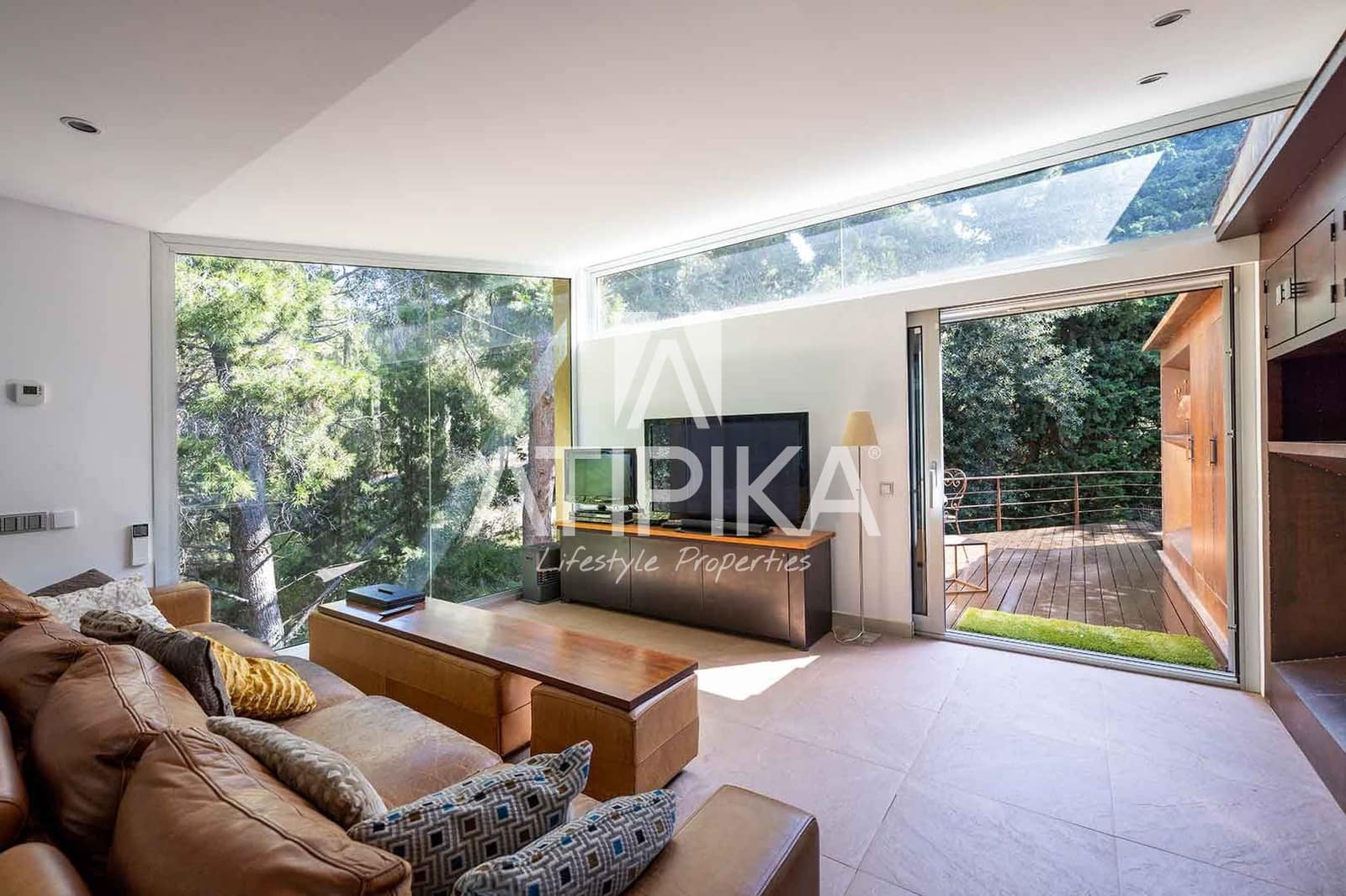 5 sovrum Villa till salu i Sant Andreu de Llavaneres med pool - 2 300 000 € (Ref: 8436647)