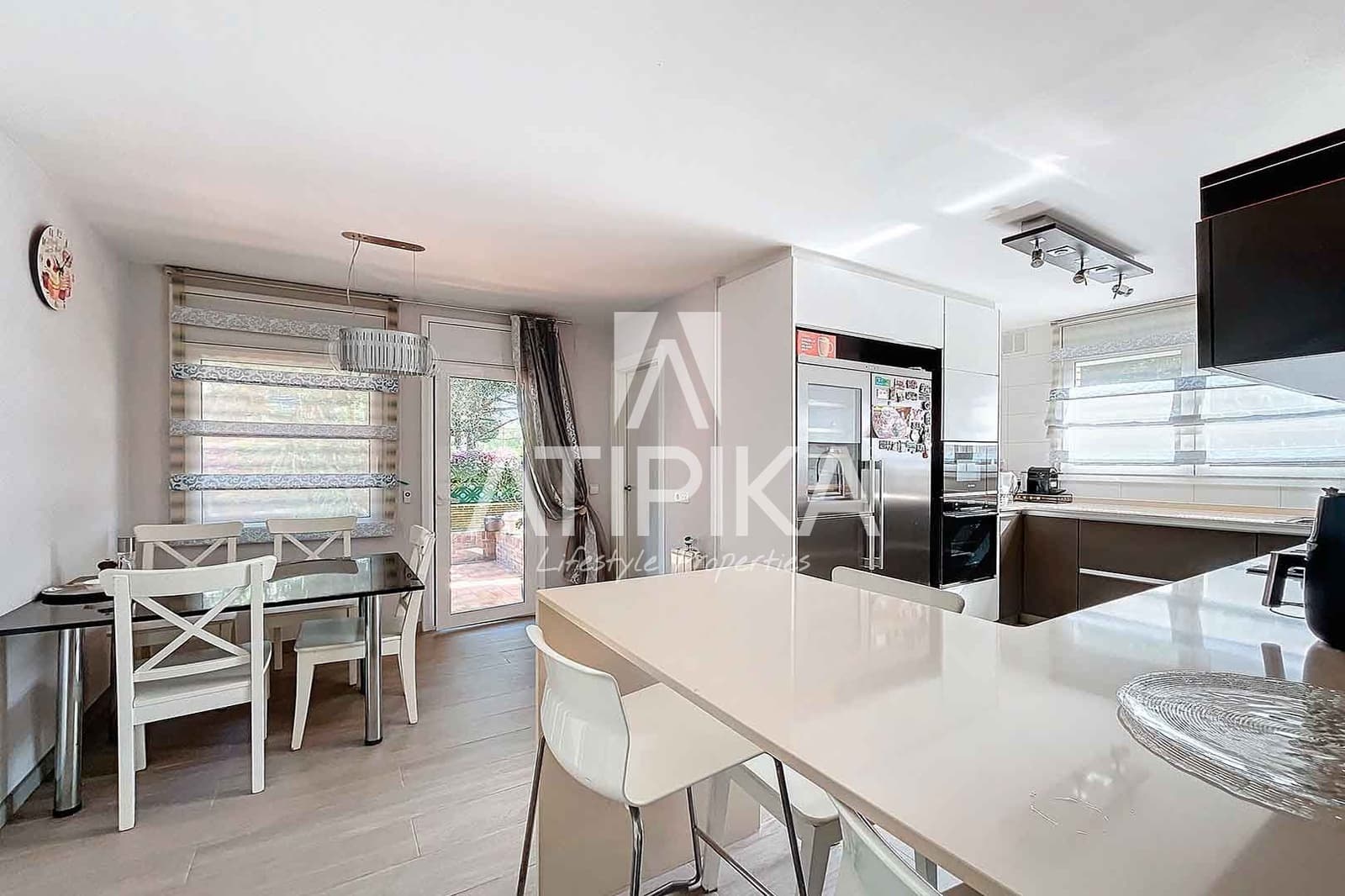 7 soveværelse Villa til leje i Castelldefels med swimmingpool - € 7.000 (Ref: 8440125)