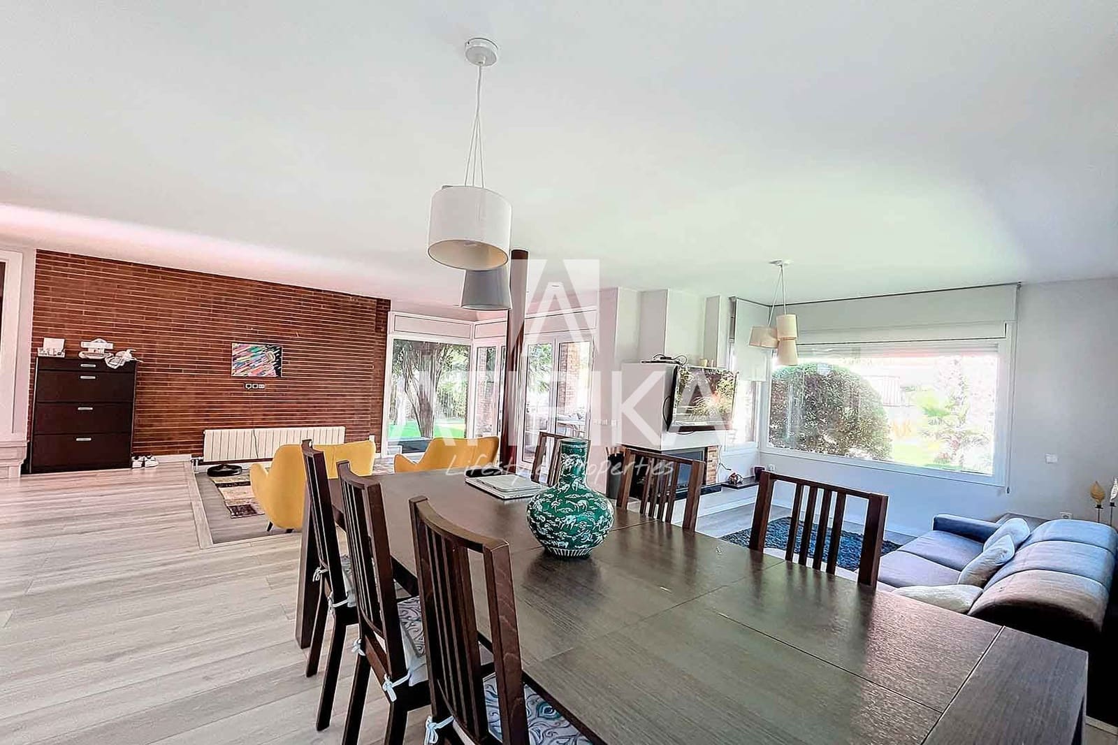 7 soveværelse Villa til leje i Castelldefels med swimmingpool - € 7.000 (Ref: 8440125)