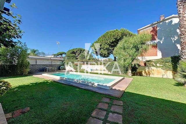 7 bedroom Villa for rent in Castelldefels with pool - € 7,000 (Ref: 8440125)