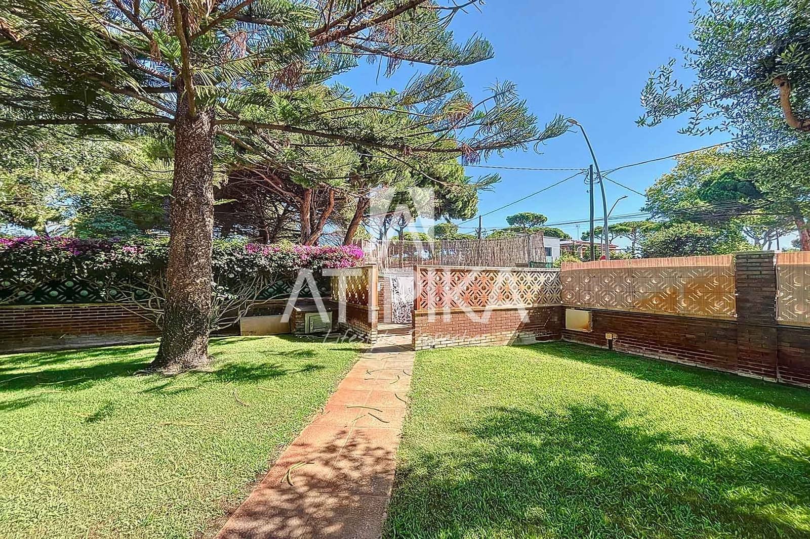 7 soveværelse Villa til leje i Castelldefels med swimmingpool - € 7.000 (Ref: 8440125)