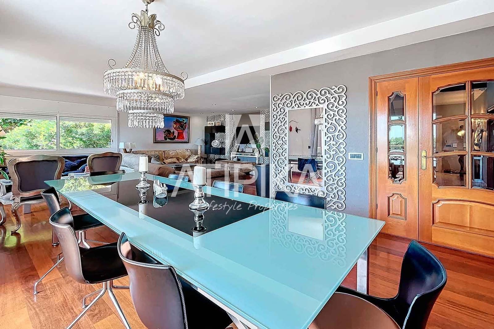 8 soveværelse Villa til salg i Castelldefels med swimmingpool - € 1.445.000 (Ref: 8441487)