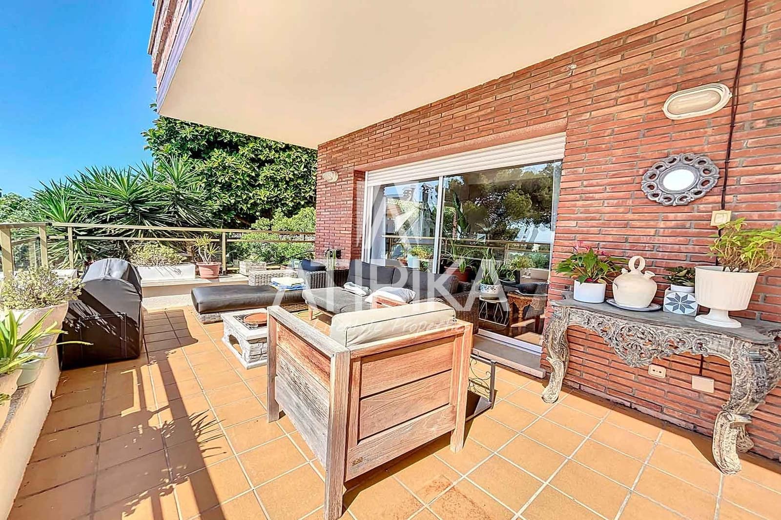 8 soveværelse Villa til salg i Castelldefels med swimmingpool - € 1.445.000 (Ref: 8441487)