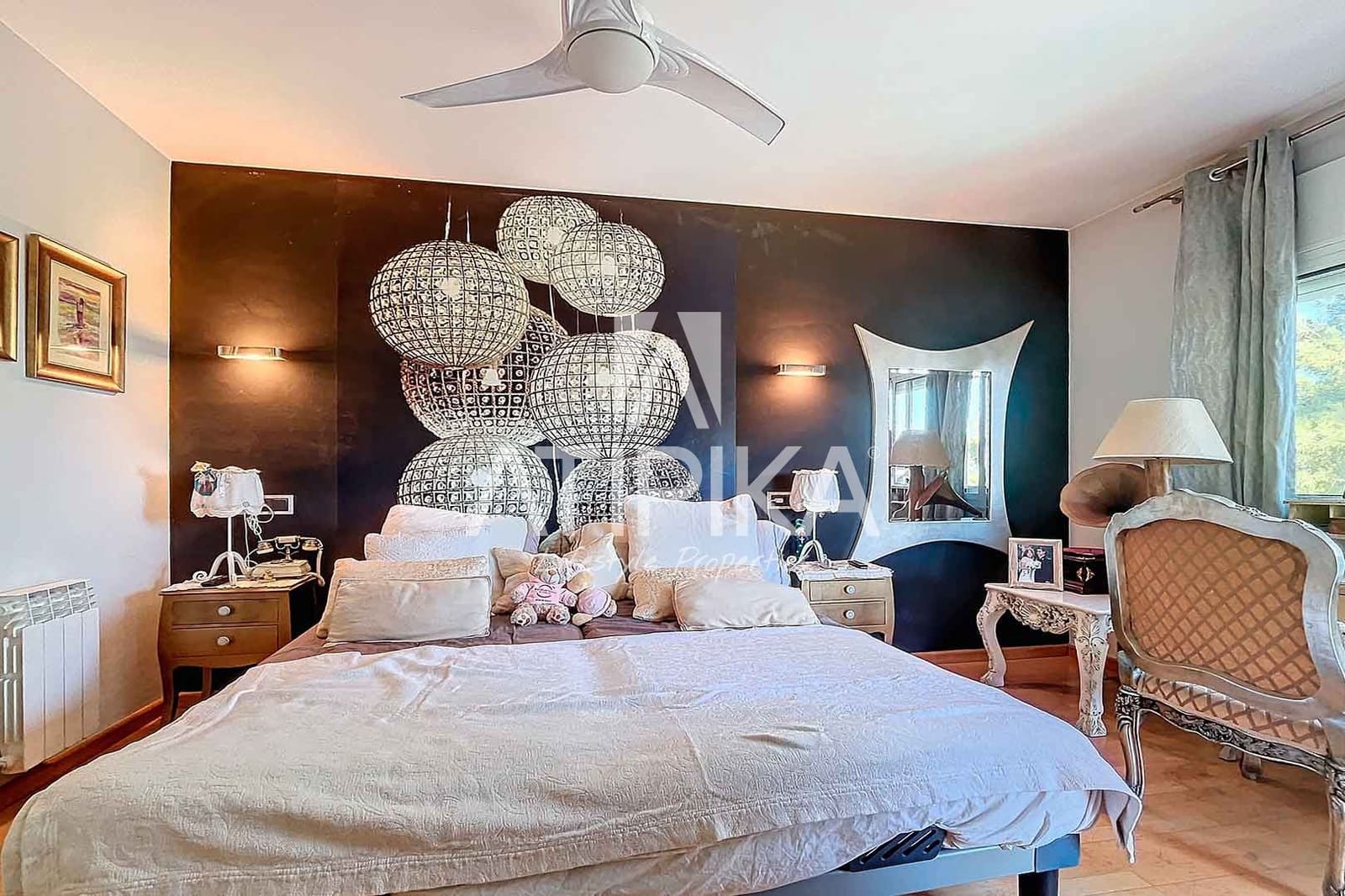 8 soveværelse Villa til salg i Castelldefels med swimmingpool - € 1.445.000 (Ref: 8441487)