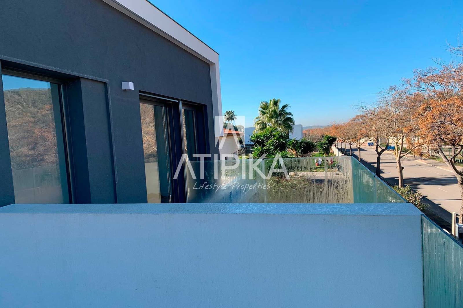 5 soveværelse Villa til salg i Sant Pere de Ribes med swimmingpool - € 775.000 (Ref: 8441488)