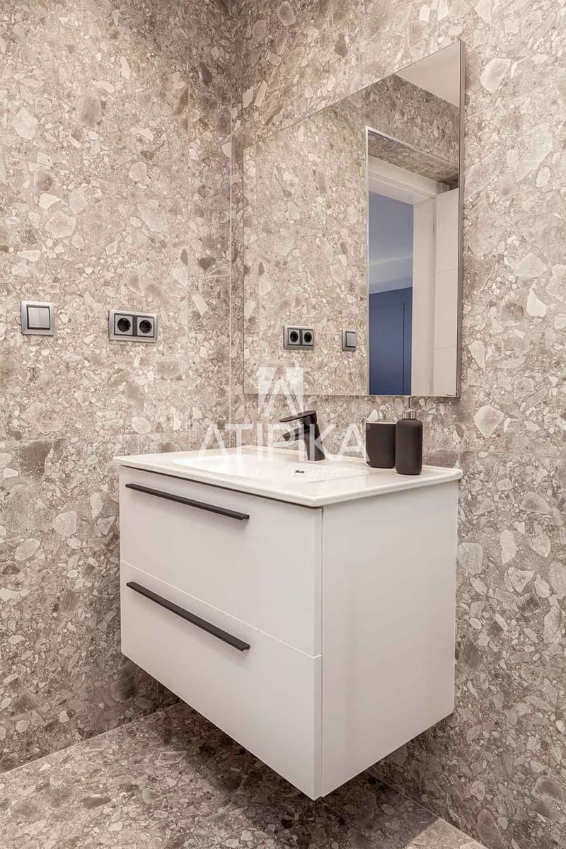 3 bedroom Apartment for sale in Barcelona city - € 1,200,000 (Ref: 8445157)