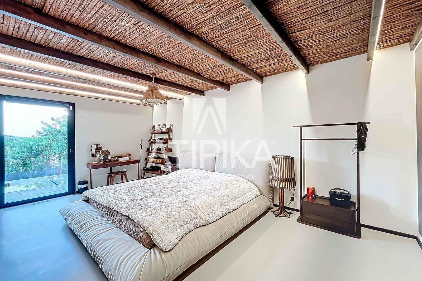 4 soveværelse Villa til salg i Premia de Dalt med swimmingpool - € 1.680.000 (Ref: 8463218)