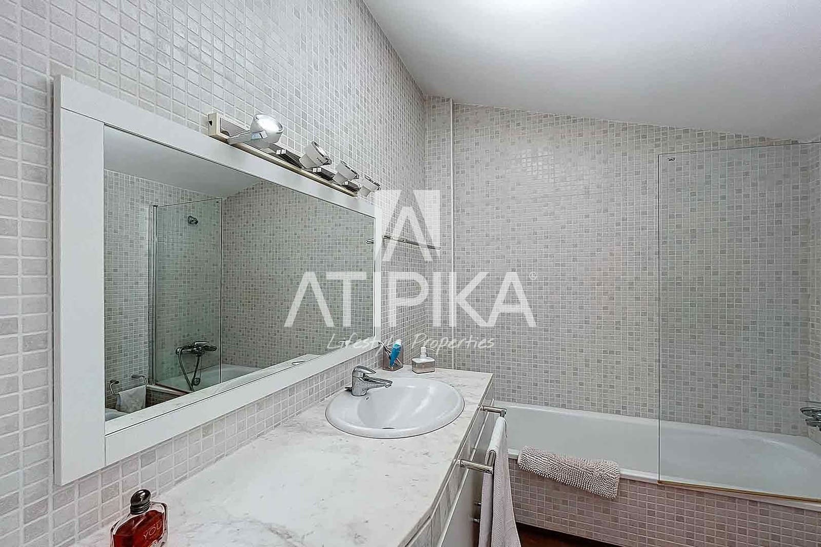 5 bedroom Apartment for sale in Tiana with pool - € 660,000 (Ref: 8478908)